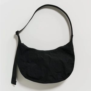Baggu medium nylon crescent bag in black